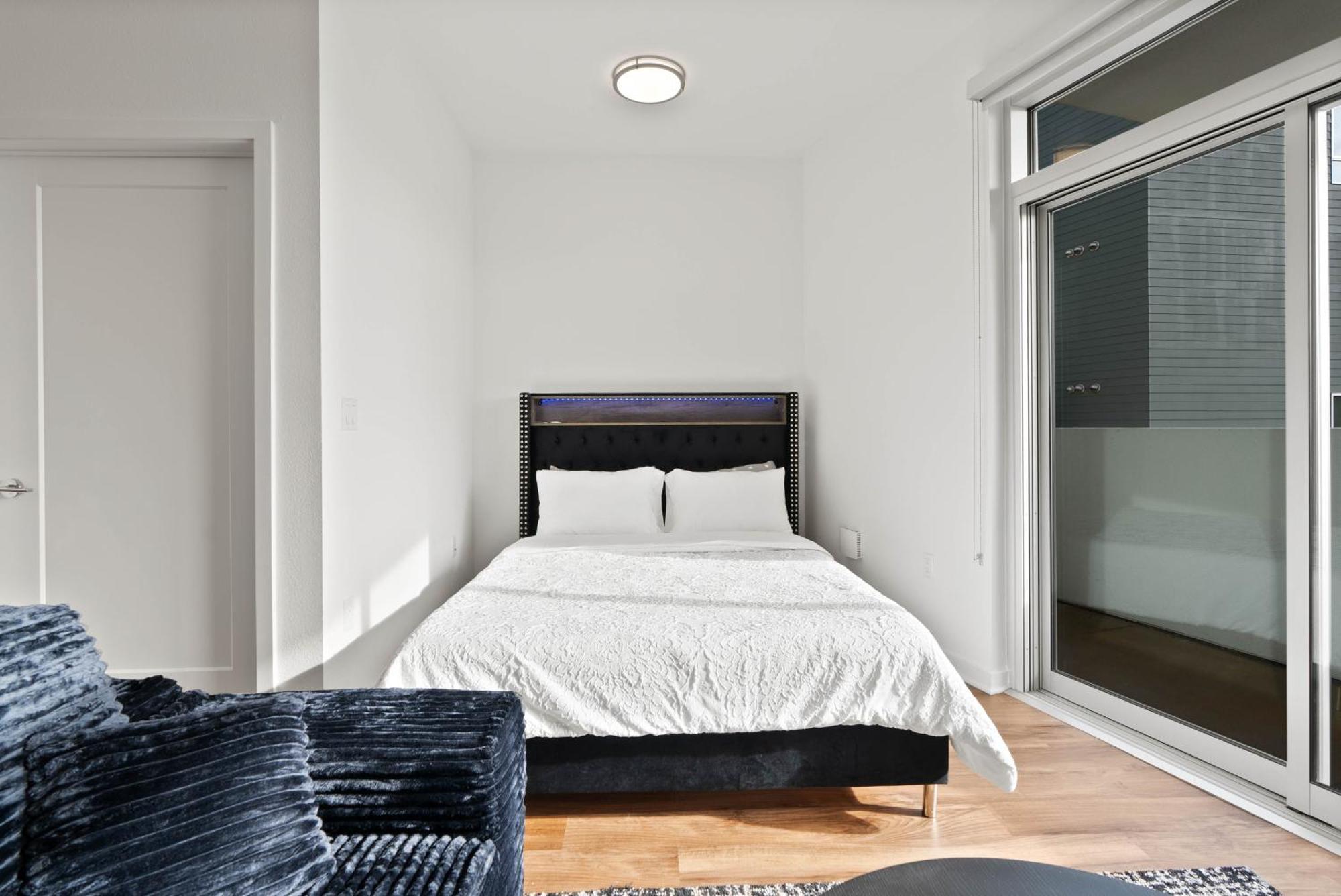 Elegant And Comfortable In Beverly Hills